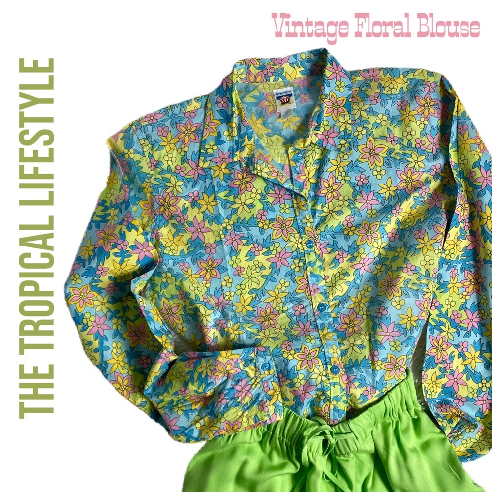 Vintage The Tropical Lifestyle Flowered 🌸 Blouse